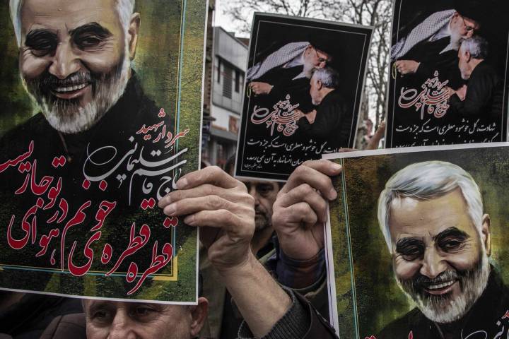 قطره قطره خونم در هوای تو جاریست