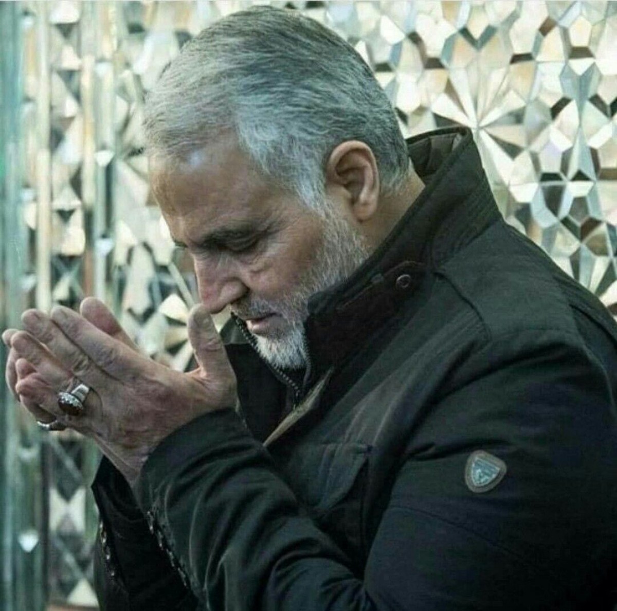  ” ساعة العروج “