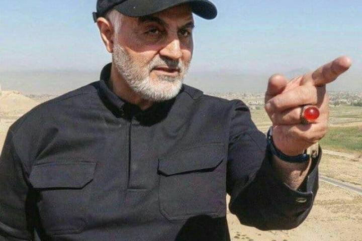  ” كيف كان يردّد رئيس وكالة المخابرات الأمريكيّة (CIA) السابق إن الجنرال سليماني الذي اغتالته الولايات المتحدة كان عدوه الشخصي؟ “