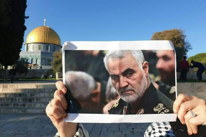 سليماني منا أهل ” فلسطين