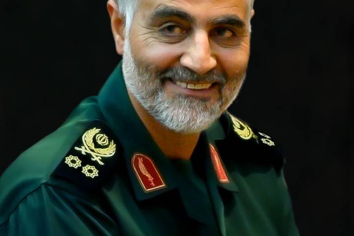  ” الشهيد سليماني والقوة الرادعة للجمهورية الإسلامية “