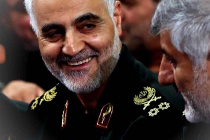  ” الشهيد سليماني في ميادين القتال “