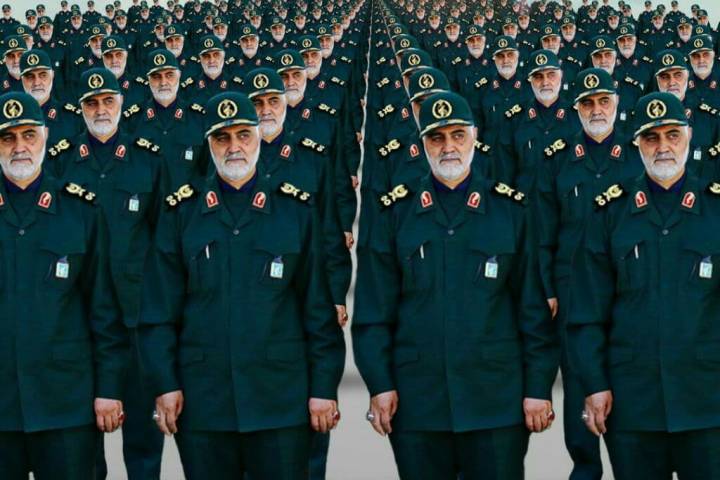 ماهمه قاسم سلیمانی هستیم