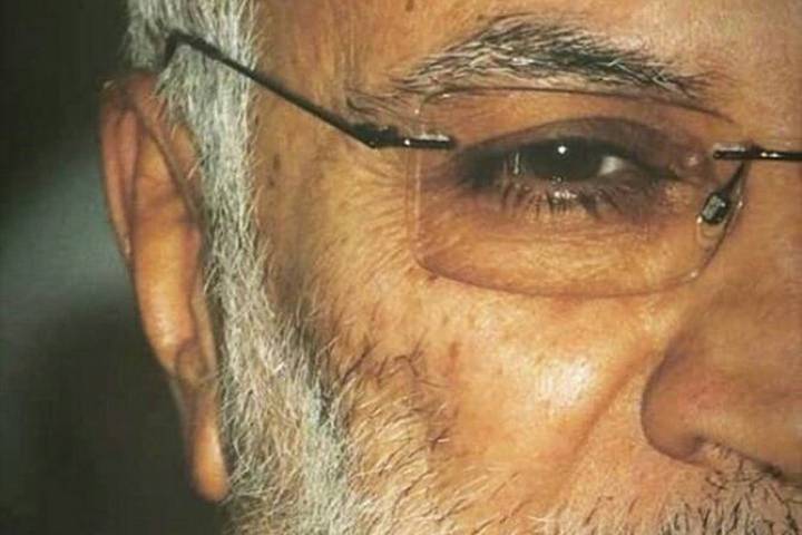 انتَ سماءٌ و أنا طيرٌ بِِلا أجنحةٍ