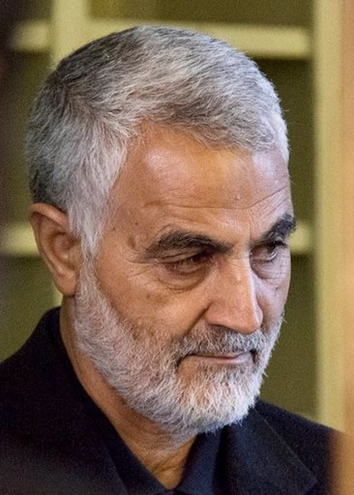  ” الجنرال الشهيد الحاج قاسم سليماني شخصية عابرة للحدود “