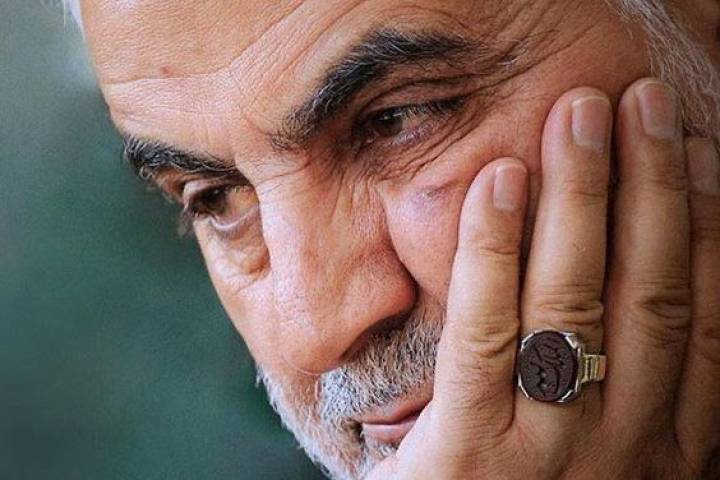  توصیه حاج‌قاسم به کاپیتان پرواز؛ علوم سیاسی را رها کن!