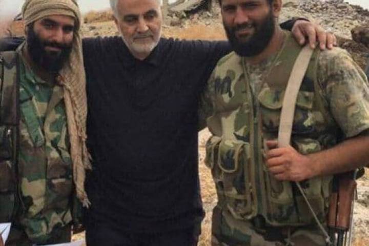  مجاهد ۶۰ ساله در کنار متولدین دهه ۶۰