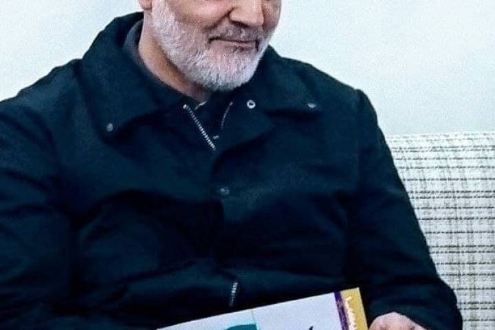  یک گوشه از نگاه خودت را به ما ببخش! از هیبت تو دیدن ما کم نمی‌کند ….