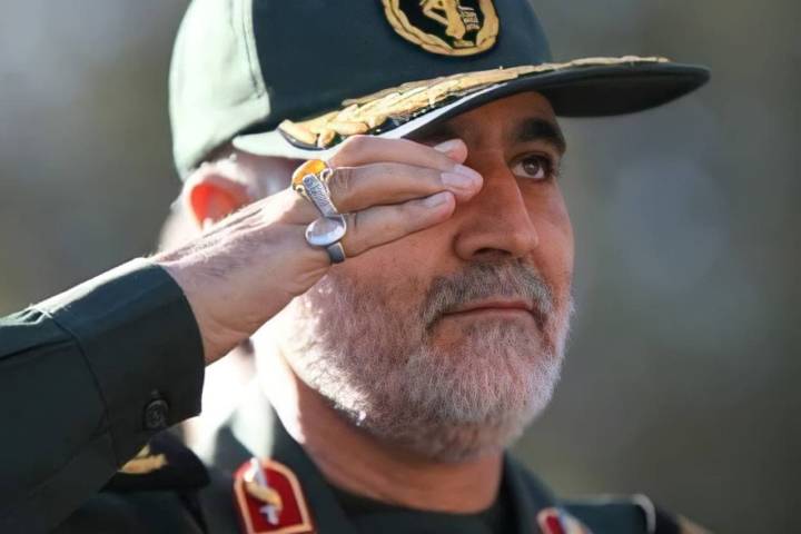  ” جهاد الشهيد سليماني كان للدفاع عن الوحدة الإسلامية “