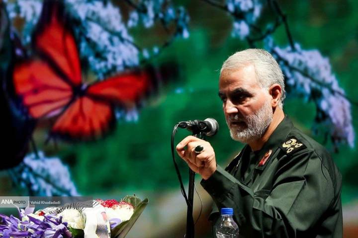  شما ببینید انقلاب ما کِی به پیروزی رسید…