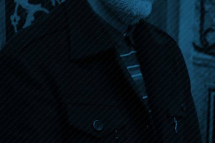  هرکه برای حسین اشک می ریزد….