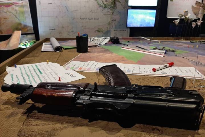 ” بندقية الحاج قاسم سليماني “