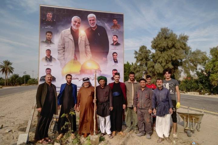  ” حب القادة في قلوب المؤمنين “