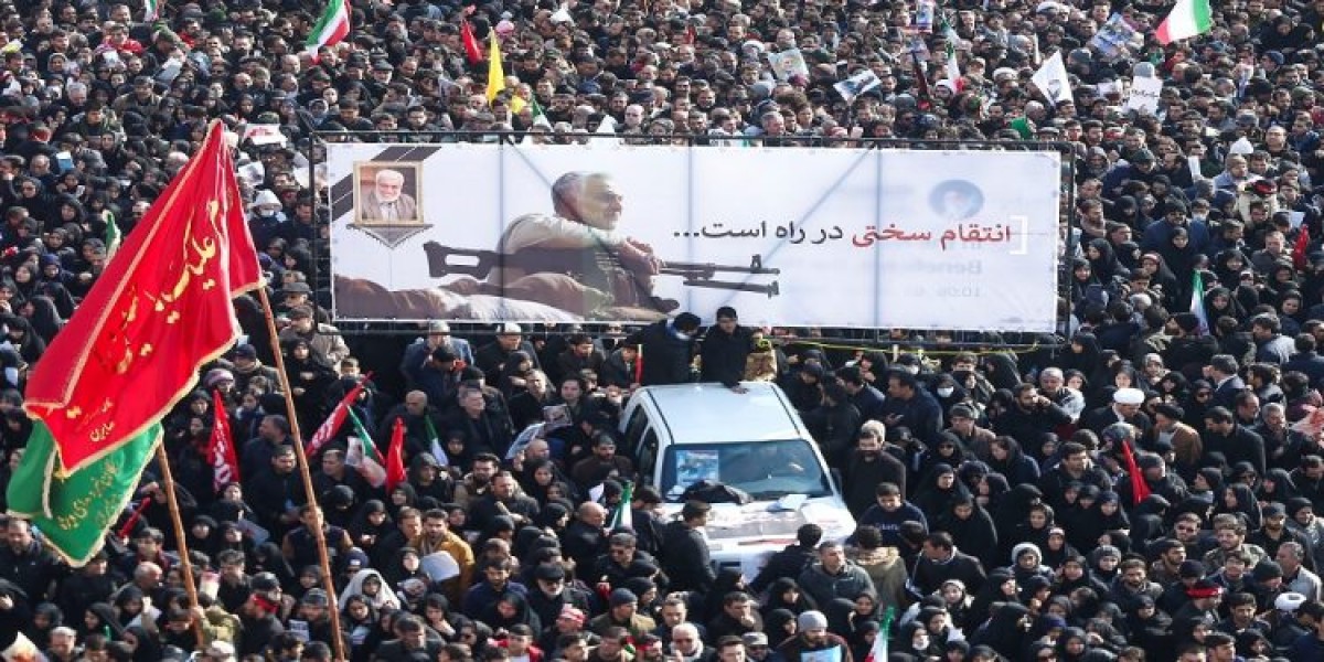  ” ولاء الشعب الإيراني للشهيد سليماني “