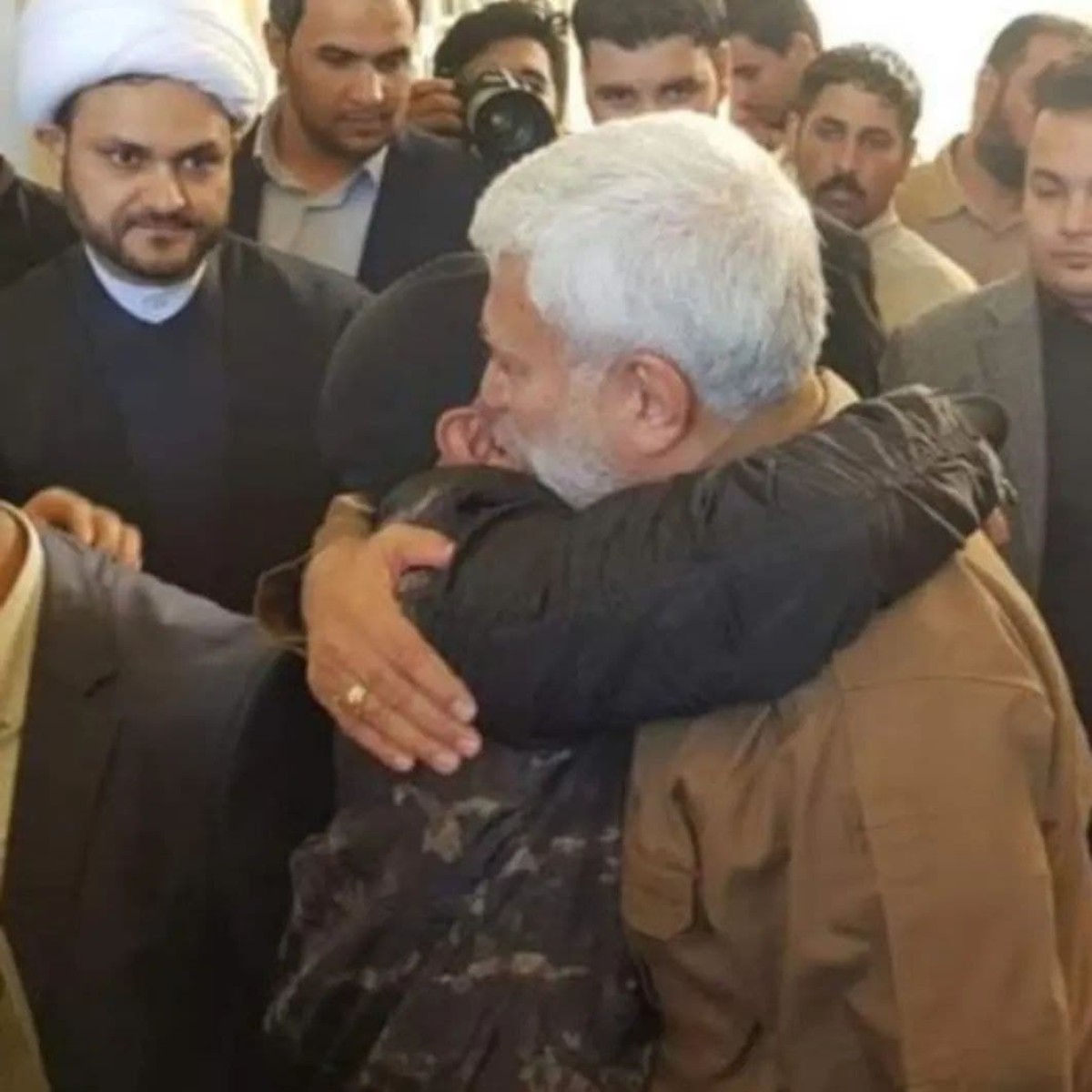  نکند فکر کنی در دلِ من یادِ تو نیست….