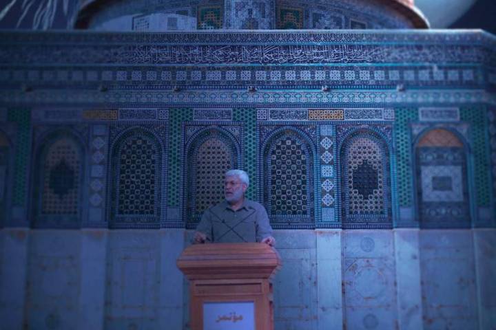  ” بغداد وفيّةٌ لقضيتها المركزية فلسطين “