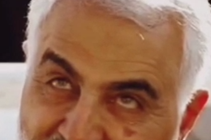  لبخند تو را چند صباحی‌ست ندیدم