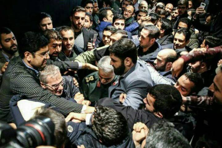 چقدر بی تو تنهایم …