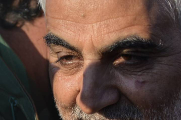  It’s only your looks that I put in the frame