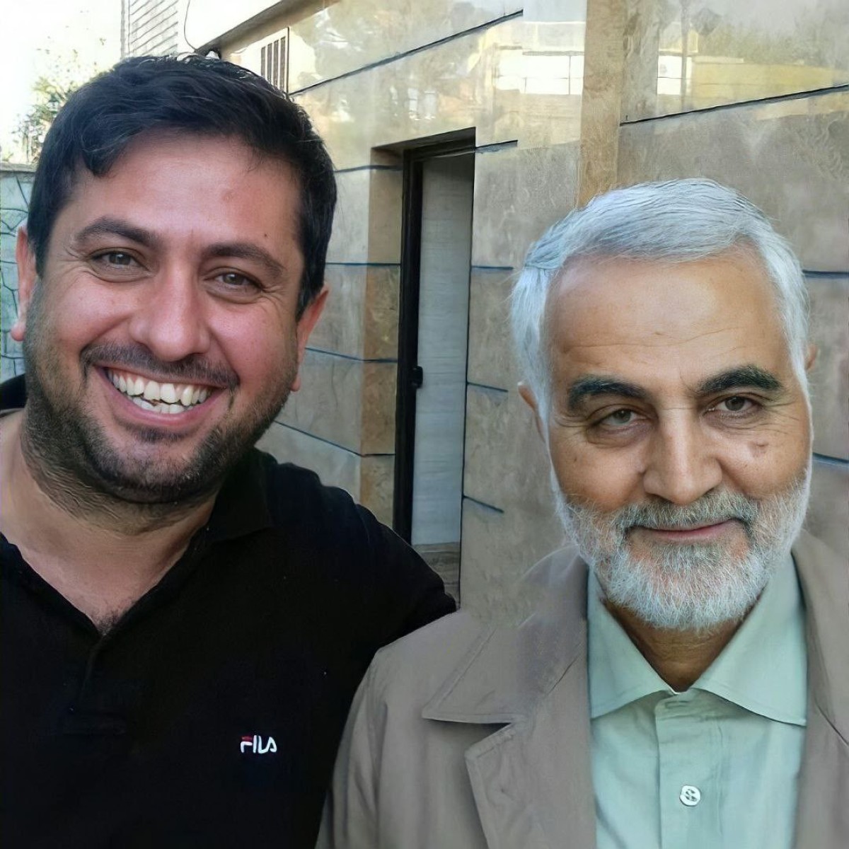 گاهے باید مڪث ڪرد …