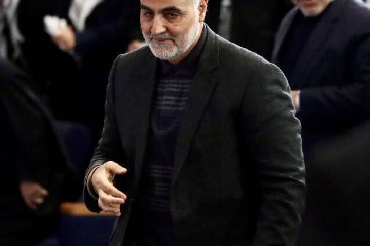 یاد آن جلوه ی مستانه کی از دل برود؟