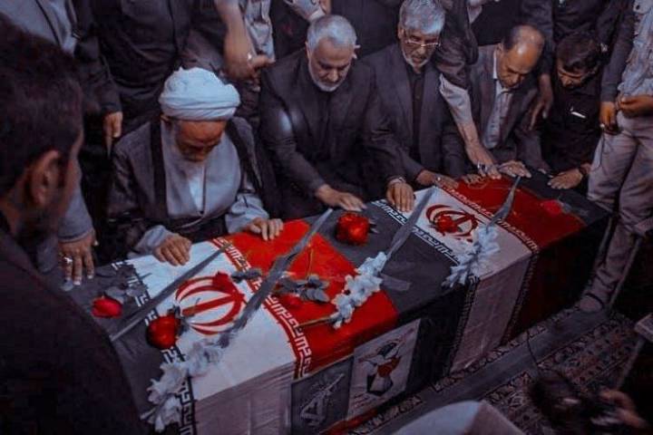 از فراقت چشم هایم غرق باران میشود…