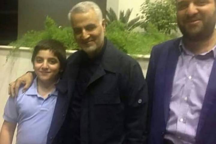 اسم رمز عشّاقی، عمو قاسم