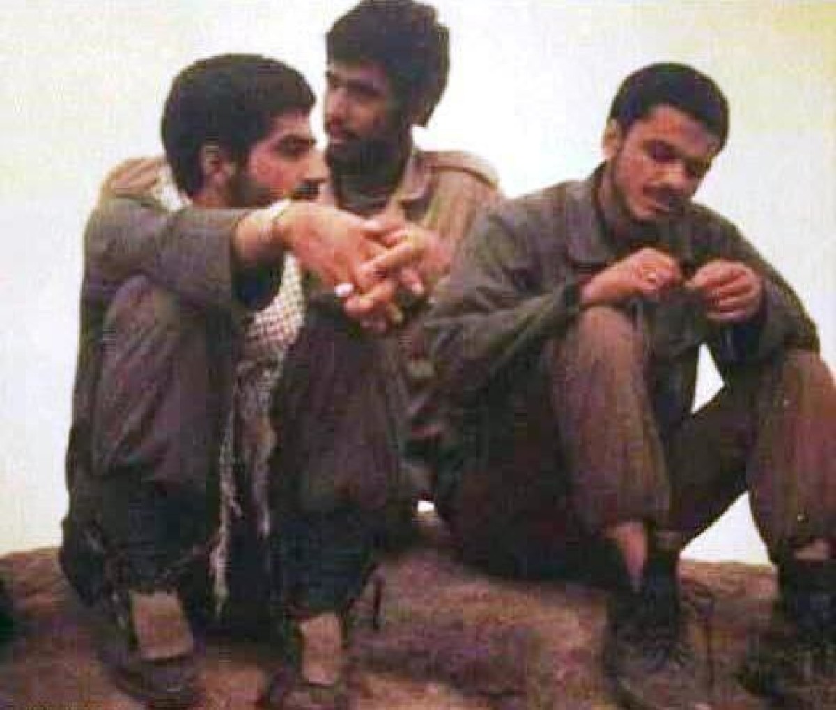 قلبش را پشت در خانه‌اش جاگذاشته…