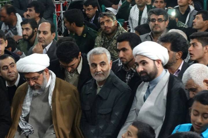  تو در جان منی من به کجا می‌نگرم…