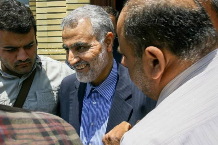 جز آرزوی وصل تـو یک دَم نمیکنم…