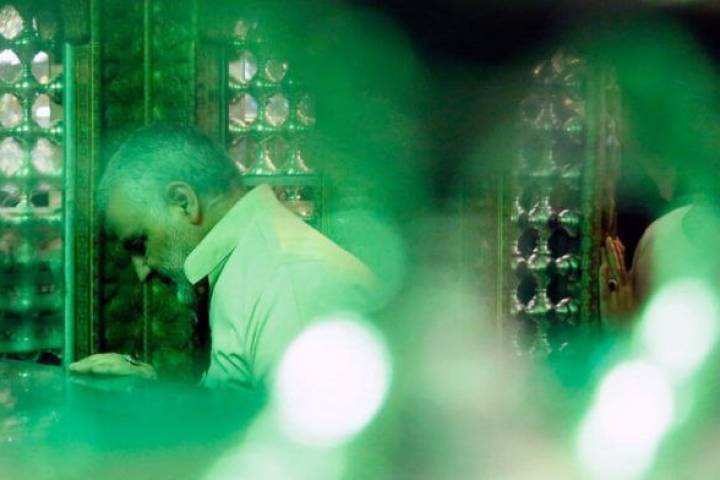 عمری اندر جستو جویت دست و پایی میزدیم…