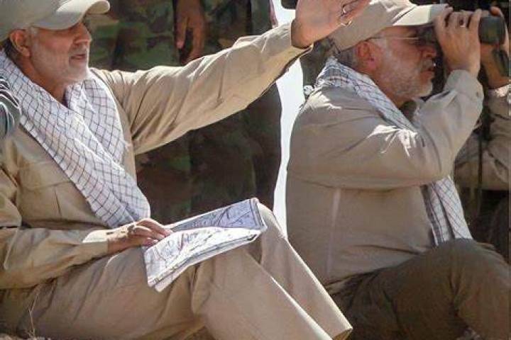 میدان دار تمامی مردم