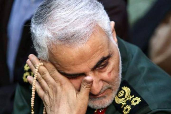 تقدیری به نام دوست داشتن