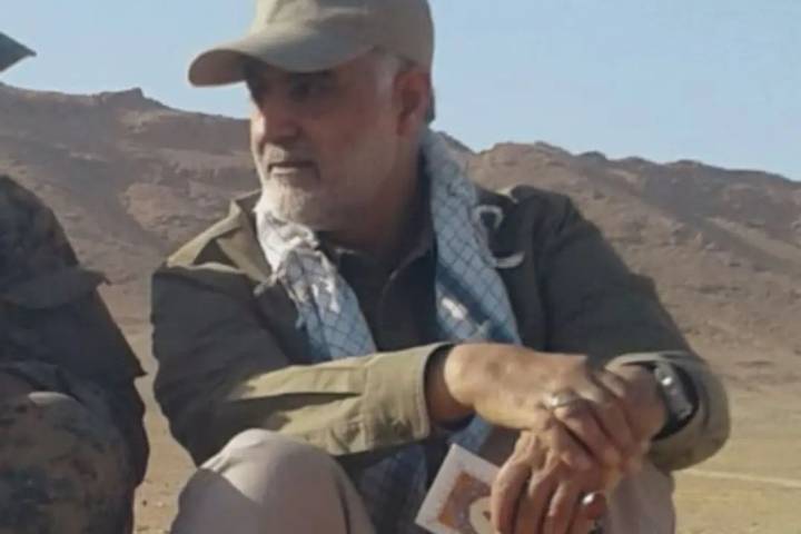 دلتنگی برای شهــــدا یک عنایـت است…