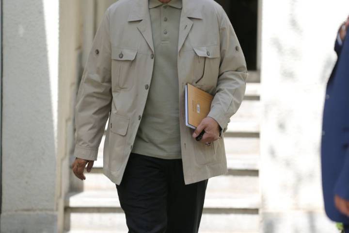 چقدر منتظر ماندی و چه زیبا رفتی…