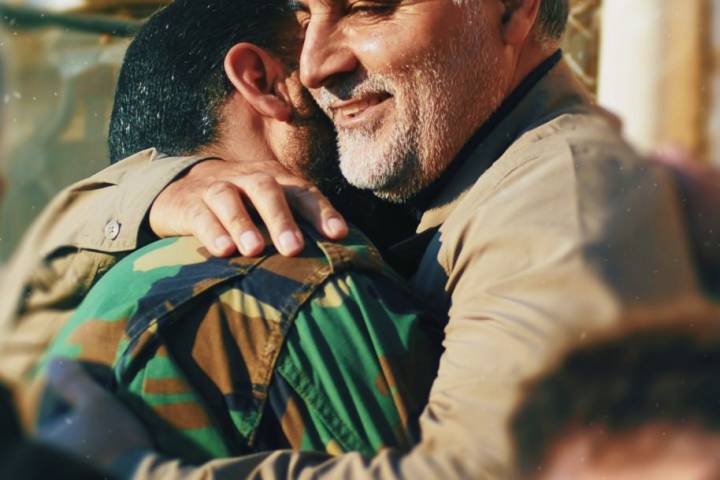 «خونِ شهید، پاک‌کننده استبداد و استکبار»