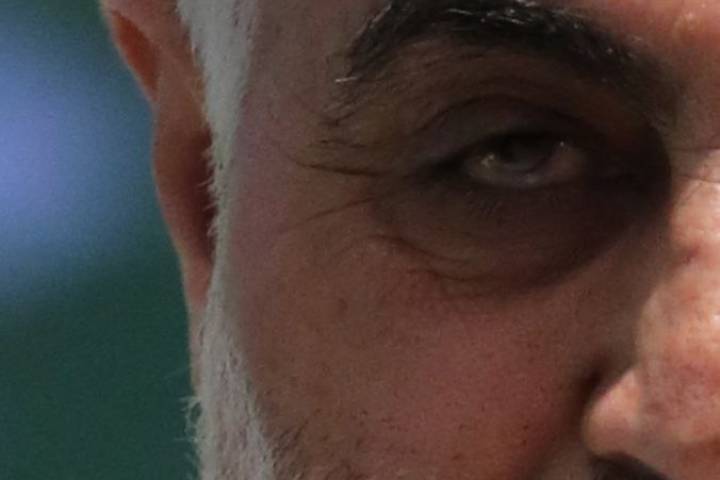 ”موعود حق”