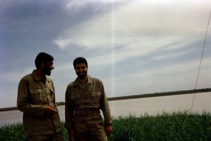 شهیدان حاج قاسم سلیمانی و علی شفیعی