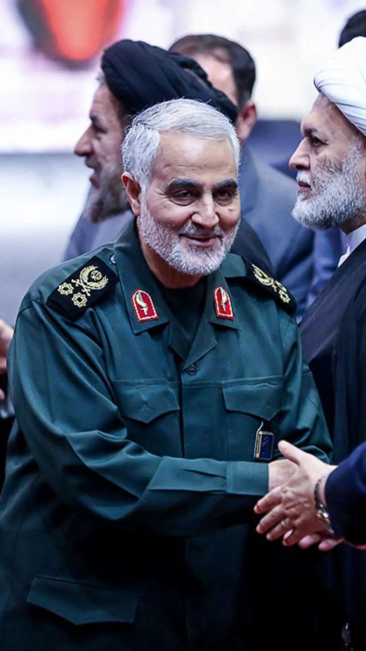 شهدا انگار نگاهشون انعکاس نگاه خداست …