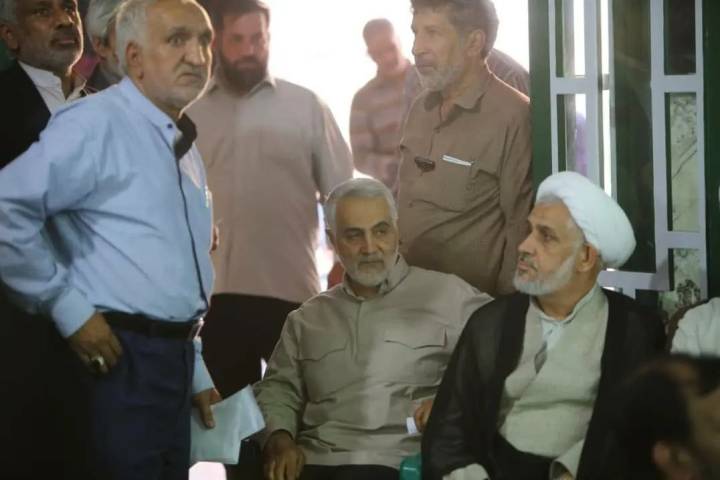 رزمنده ی مبلّغ