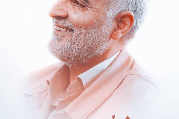  ” إنّـي أُحـبُّ علـيًّا “