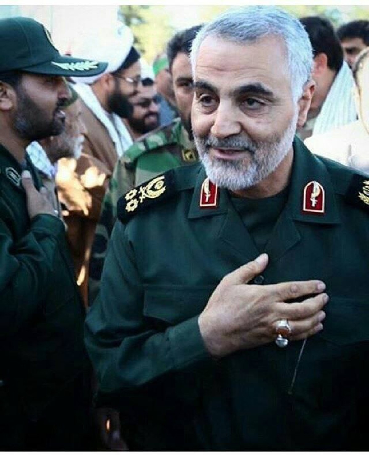 این‌ ویژگی نابِ ‌یک انقلابی مؤمن‌ است…