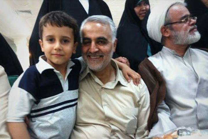 خدا در نظر دیگران بزرگمون میکنه…