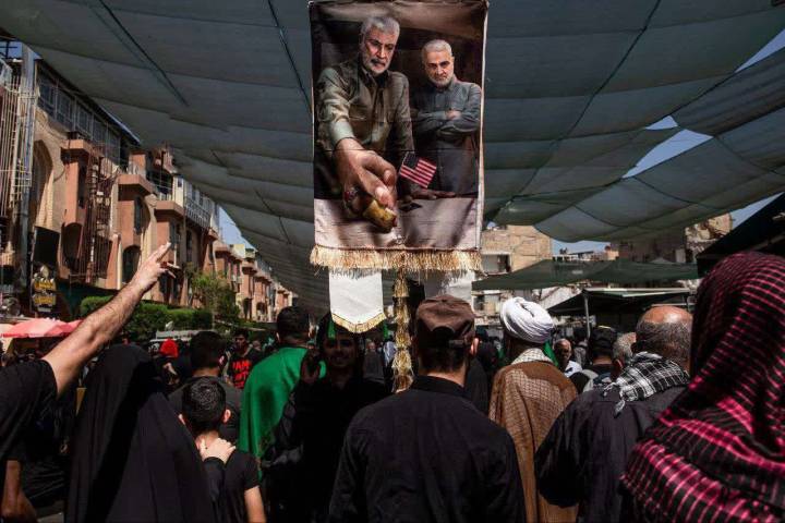 تصویرسازی جالب از شهیدان حاج قاسم سلیمانی و ابومهدی المهندس…