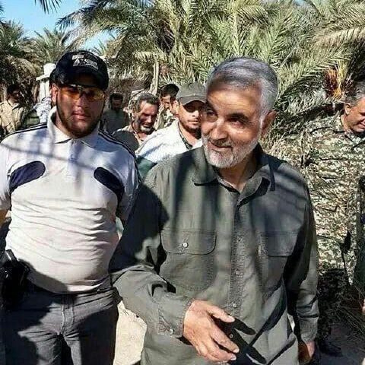 من میخواهم با مردم باشم…