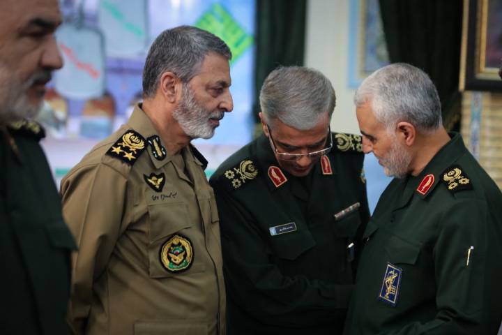 سردار مکتب ساز