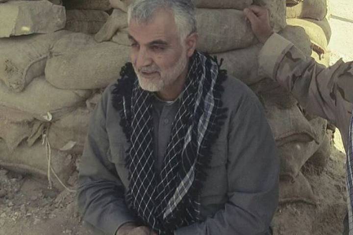 هرگز حاضر نیستم پوتینم تبدیل به کفش راحتی بشه . . .