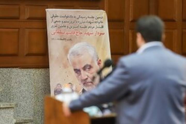 قاسم سلیمانی به دادگاه احضار شد