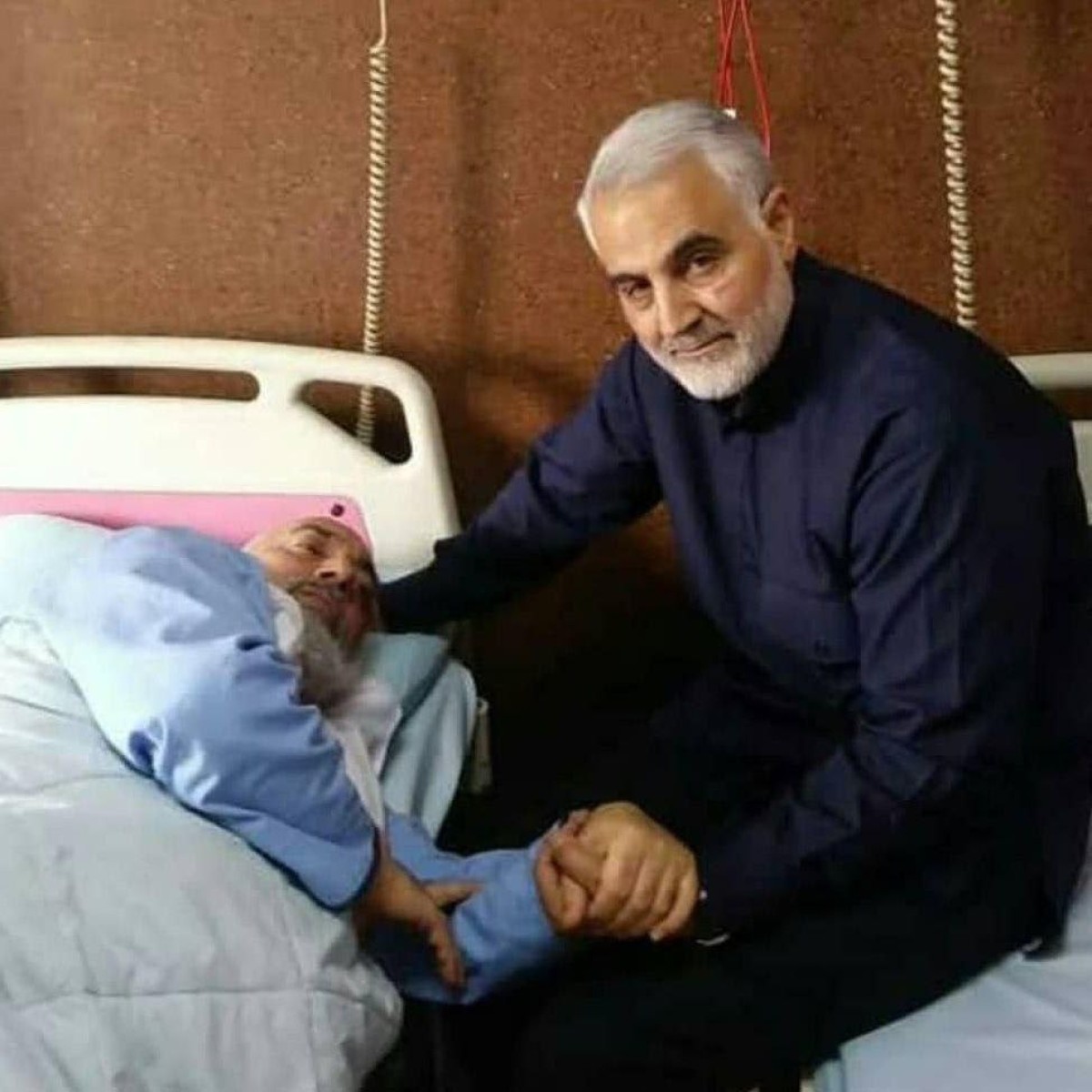 ما پیروز شویم همه‌ آن‌ها پیروز شدند…