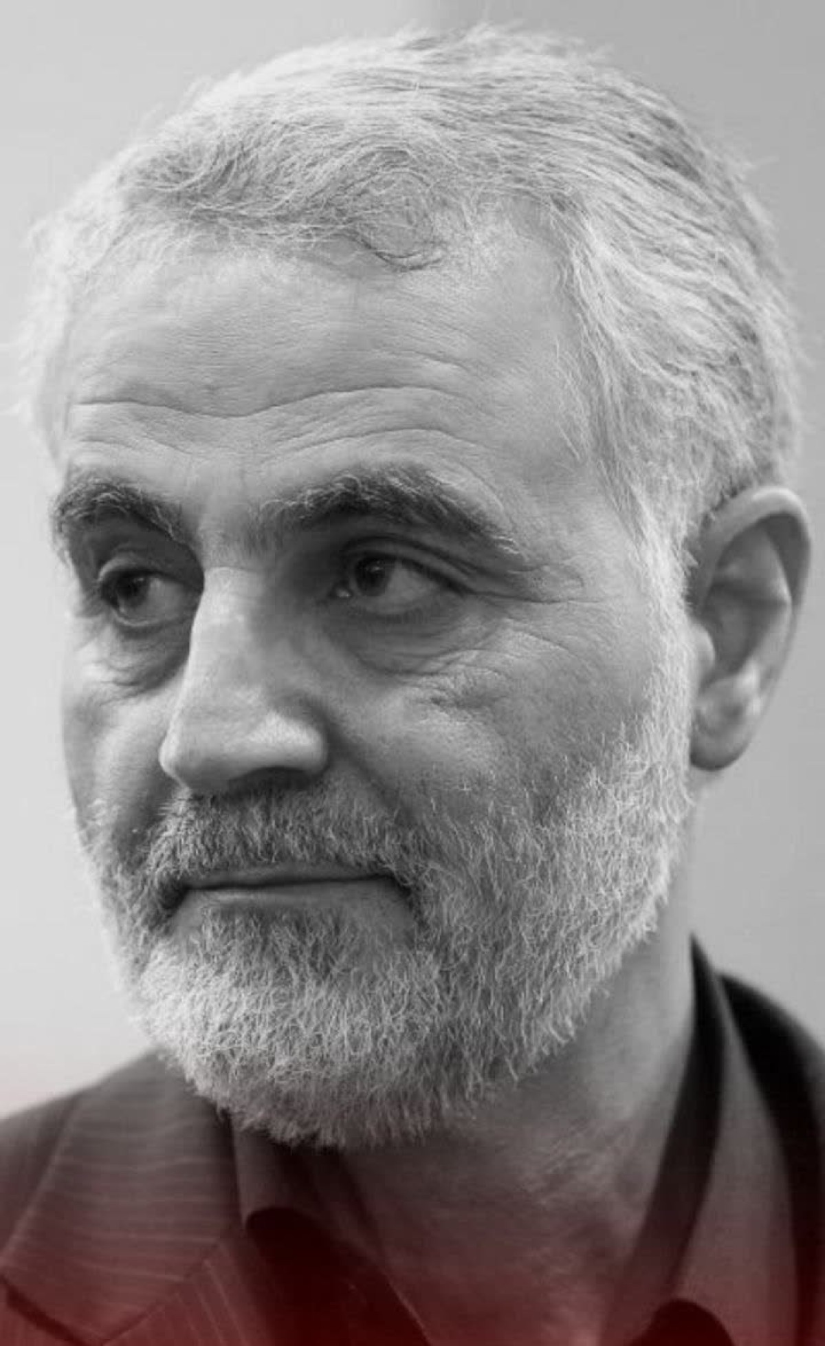 گذر زمان همه چیز را با خود میبَرد جز رَد نگاه تو را...